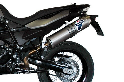 Termignoni / テルミニョーニ 1 SIL STR スリップオン オーバル ステンレス- スリーブ: カーボン LOOK