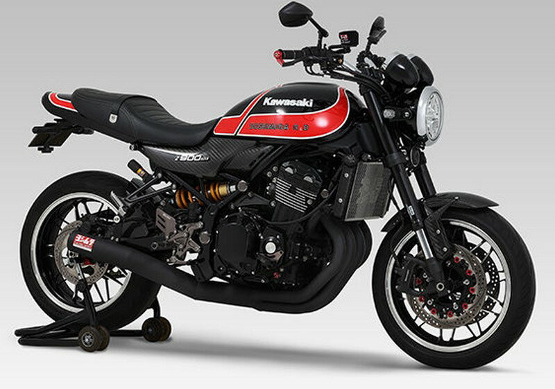適合車種: KAWASAKIZ900 RS (2018-2021)Z900 RS CAFE (2018-2021)Article Number : 180-269-6660Type : Full SystemVariation : Stainless steelMain Material : Stainless steelDo not use rear stand bracket with this exhaust system.Traditional style 4-1 exhaust systemSimilar way of producing procedure from '80s*High heat resistant paint coating is applied. Paint peeling problem is not under warranty.Power : +10.2% / 9400rpmTorque : +10.2% / 9400rpmWeight : -5.6kgMain Material : Stainless steelStatic Noise Decibel : dB/Measured at : rpm - - 117dB/4250rpmStatic Noise Decibel : dB/Measured at : rpm - - without dB killer100dB/4250rpm : with dB killerWeight (STD12.0kg) - 6.4kg