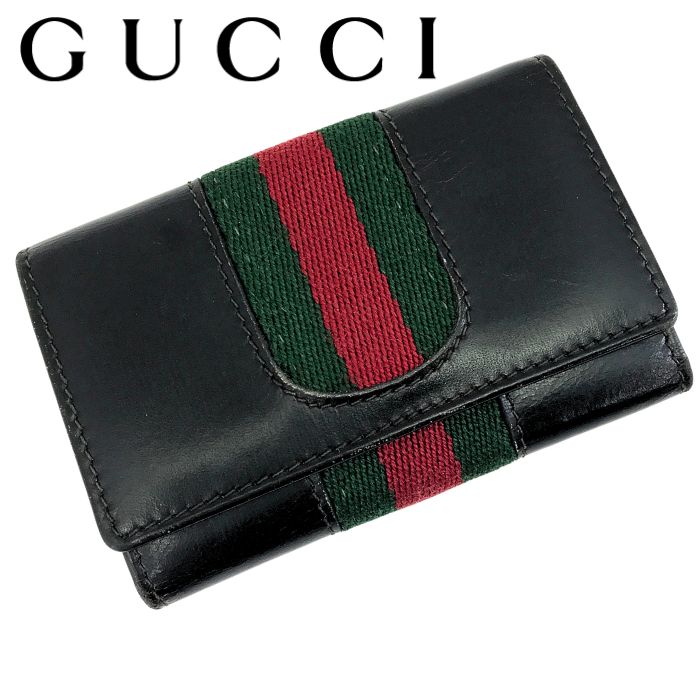 ■ブランド名 GUCCI グッチ ■カテゴリ ＜中古品＞キーケース 6連 ■対象 メンズ　レディース ■素材 レザー ■カラー ブラック ■サイズ 縦9×横6cm ■付属品 無し ▼商品説明 やや使用感がありますが良い状態です。 ※当商品は中古品です。画像で商品状態の全てを表現することが困難なため、「ランク」「価格」もご参考にご検討をお願いします。 ※メガネ、サングラスのフレームバランスについて、画像では不均等であっても特に説明文に記載の無い場合は、発送前の検品時に均等に調整しますのでご安心ください。 ※商品入荷時の状態によっては、弊社の判断でクリーニング、リペアを施している場合がございますので予めご了承ください。 ※箱やケース、カードなどの付属品がある場合、それらの状態は、ランク評価には含んでおりませんので予めご了承ください。