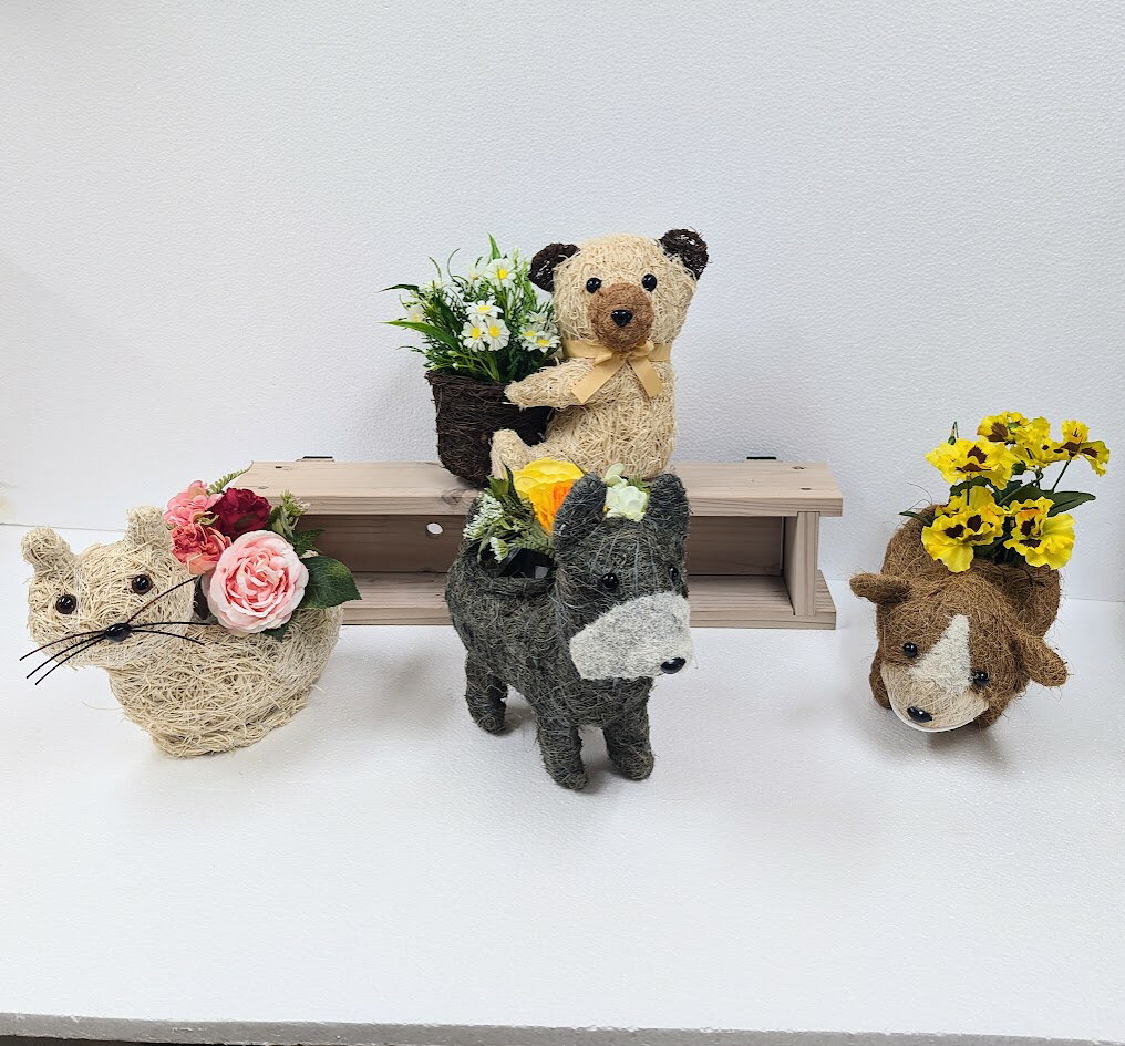 造花　　かわいいアニマルシリーズプランター　ギフトに、母の日に、プレゼントに最適　ラッピング無料　4種よりお選び下さい