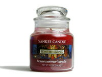 【送料無料】 ヤンキーキャンドル YANKEE CANDLE ジャーS ホームフォーザホリデー（HOME FOR THE HOLIDAYS）