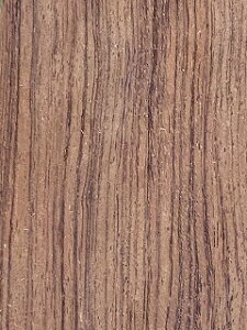 樹種:ブビンガ(柾)木のシートソフトタイプ規格:0.25mm厚×300mm巾x1.8M巻