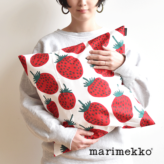 【国内正規販売店】[52209-4-70471] marimekko(マリメッコ) 【日本限定】Pieni Mansikka/ピエニ マンシッカ/クッションカバー 45X45cm 【メール便対応可】のサムネイル