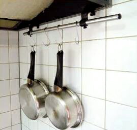 レンジフード 下 収納 吊り下げ フック ステンレス ひっかけ 収納 フライパン キッチンハンガーレール キッチンハンガーラック キッチンハンガーパイプ おたま...