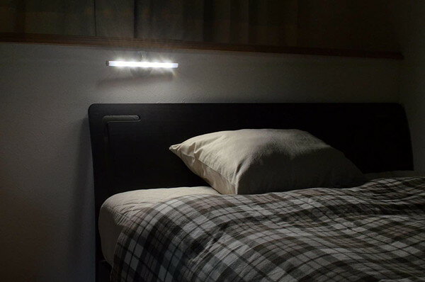 手元灯 キッチンライト 作業灯 蛍光灯 廊下灯 廊下ライト 玄関 照明 玄関ライト 玄関灯 フットライト ライト 天井照明 照明器具 インテリア照明 壁掛け照明...