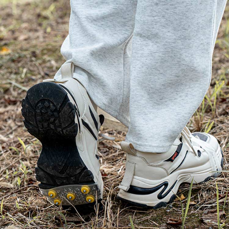 すべり止め すべり止めスパイク 靴底用 スパイク スノー スパイク アイス 【2足組】滑り止め 【2足組】滑り止め 簡単装着 シューズスパイク 雪対策 着脱式 アイススパイク 靴 スニーカー パンプス かんじき 路面凍結 通学