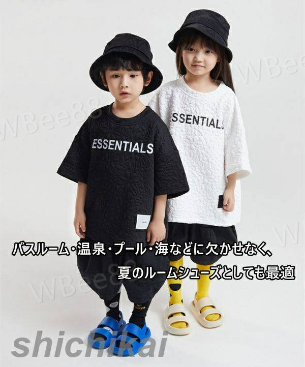 商品詳細 ウキウキ気分を盛り上げて、お出かけや遊びに大活躍してくれそう? 耐水性で速乾性のあるEVA素材は、汚れてもサッと洗えてお手入れ簡単◎ 普段使いはもちろん、バーベキューや海、川、プールなどのアウトドアやレジャーシーンにもオススメです。 キッズコーデを可愛くおしゃれに彩ってくれるアイテムです！ 幅広いシーンに活躍！ 商品内容：サンダル1足 素材：EVA 生産国：中国 サイズについて： ※はだし＋0.5~1.0cmがサイズ選びの目安かなと思います。 ※足には個人差がございますので、予めご了承下さい。 ※必ずしも足に合うということをお約束するものではございません。 注意書き（購入前に必ずご確認ください）： ※記載寸法と実際の商品の寸法には、若干の誤差が生じる場合がございます。 ※お客様のモニター環境により、画像の色が実際の商品と異なって見える場合がございます。 ※海外製品の為、縫製基準が日本と異なるケースもあることから縫製が甘い?雑?糸の始末ができていない等が見受けられる場合もございます。 ※生産ロットにより、タグは必ずしも写真と同じとは限りません。 ※仕様は予告なく変更される場合があります。（ご使用に差し支えない程度） ※商品の発送はお客様ご注文の際の情報に基づいて発送手配を行なっております。 ●至急ご利用頂く場合、大量ご購入場合は事前にメールでご連絡お願いします。 ●何かご不明な点、ご要望などございましたら、お気軽に問い合わせください。 インポート商品について 当店では、国内外よりセレクトしたアイテムを取り扱っております。海外の商品につきましては各国の縫製基準をクリアしておりますが、日本の基準に比べ作りが大まかな部分がございます。 海外にて検品後、日本に到着後も当店にて検品をおこなっておりますが下記のような場合がございます。 ?縫製の糸の処理やボタンの縫い付けが甘い ?生地や付属品のインク臭 ?色違いの糸による縫製 ?柄合わせができていない ?製造、加工の際に生じる小さなシミやほつれ ?大まかな作りによる若干の形のゆがみ ?他繊維の混じりによる縫製 ?ベルトなどの穴の若干のゆがみ 以上のような場合での返品?交換はお受けできませんのであらかじめご了承くださいませ。 上記のような点が気になる方は海外製品をおすすめすることができませんので、あらかじめインポート商品をご理解頂きました上でのご購入をお願い致します。