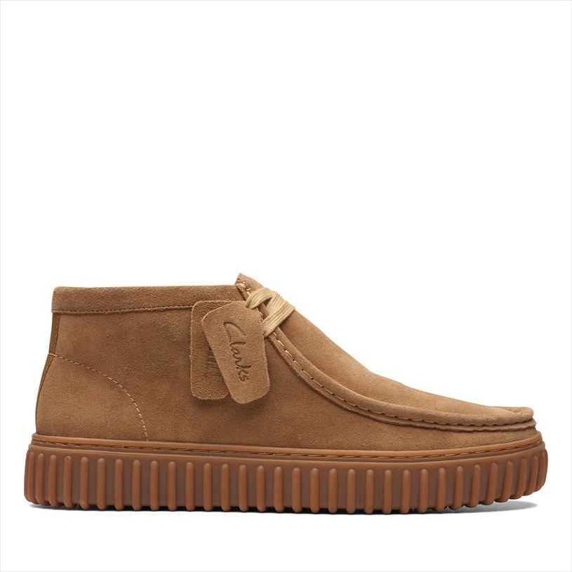 乐天商城 - クラークス Clarks TORHILL HI メンズ トーヒルハイ メンズ ユニセックス ダークサンドスエード 26173663 DARK-SAND