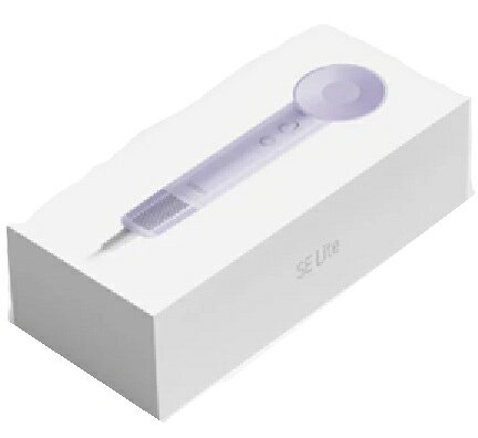 ■　商品内容 19m/s高風速 3分で速乾 SE Liteは、Laifen独自に開発・製造した高速ブラシレスモーターを搭載しており、 10万回転/分の超高速気圧増幅を実現し、SE Liteは19m/sのパワーでスムーズな風を実現しています。 卓越した性能は、ハイエンドの速乾ドライヤーに匹敵する体験を提供します。 わずか345g、 さらに軽くて持ち運びしやすい 本体を軽量化するために専門的に設計され、重心を最適化し、 軽量かつバランスの取れたものとなっており、握りやすいです。 風速と温度は、 指先で簡単に切り替える。 SE Liteの製造では、ボタンを再設計し、直感的で使いやすい半透明ボタンに改良しました。 これにより、お好みの風速や温度をより簡単に選択できるようになりました。 1.5億個のマイナスイオン 高濃度のマイナスイオン発生器を使用し、強力な風速と組み合わせて、1.5億個のマイナスイオンがミリ秒で毛髪1本ずつに直接到達し、 静電気を中和して、髪をしっとりさせます。 強いインナーパワー SE Liteに組み込まれた3つの高速ブラシレスモーターは、卓越した技術を組み合わせて非常に精密に製造されています。 これらのアクセサリーは5軸CNC、レーザー彫刻などの工程で処理され、生産標準がより高度になり、航空級6061アルミニウム合金の羽根もモーターを非常に耐久性のあるものにしています。 このような選択された素材と先進的な技術を組み合わせることで、SE Liteは長持ちします。 50回/秒スマートな温度制御 スマート温度制御技術は、毎秒50回以上のモニタリングと微調整を行い、快適な風温を維持します。 高温による髪のダメージを防ぎ、速乾を実現しながらも、髪の自然な輝きを守ります。 62dBの快適なレベル 低周波の静かな62dBで、騒音を減らします。 ※1.5億個のマイナスイオン/50回/秒の一定温度アルゴリズム/62dBの6重ノイズ低減：データは内部実験室から取得されます。 ※品質向上のため予告なく仕様を変更する場合がございます。パッケージのリニューアル等につき、商品画像が異なる場合がございます。商品画像の色合いは、画像処理上、若干異なる場合がございます。■　送料・配送についての注意事項●ご注文入れ違い等により欠品・遅延となる場合がございます。 ●ご注文の商品によって北海道、沖縄、離島および一部地域への配送時に追加送料がかかる場合や、配送ができない場合がございます。 ●お客様都合でのキャンセルはお受け出来ませんのでご了承下さい。