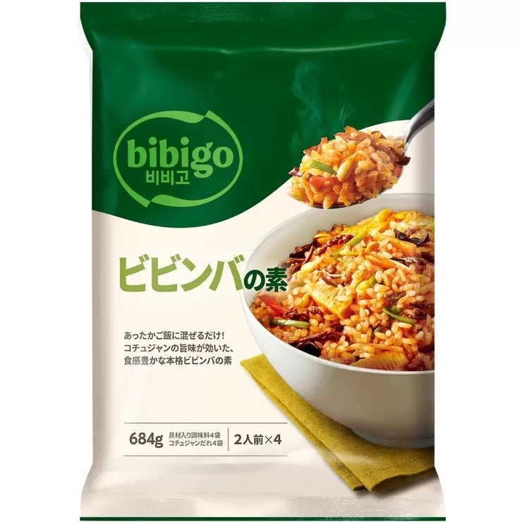 &nbsp; 【商品内容】 温かいご飯のうえに、付属の具材とコチュジャンだれを混ぜるだけの簡単ビビンバキット リニューアルで具材感アップ、水切り不要に。 お好みで牛肉、キムチ、半熟たまごなどをのせて、色んな味をお楽しみください 具材と特製コチュジャンたれが入っており、温かいご飯を用意して混ぜるだけで簡単にできるビビンバの素です。 &nbsp; 【商品・画像についてのご注意】 ・バリエーションのある商品の場合、商品画像が複数ある場合がございますが発送されるのは1点です。カラーやサイズなどのバリエーションは商品名をご確認ください。 ・商品の外装デザインは画像と異なる場合がございます。 &nbsp; 【送料・配送についての注意事項】 ・ご注文入れ違い等により欠品・遅延となる場合がございます。 ・ご注文の商品によって北海道、沖縄、離島および一部地域への配送時に追加送料がかかる場合や、配送ができない場合がございます。 ・お客様都合でのキャンセルはお受け出来ませんのでご了承下さい。
