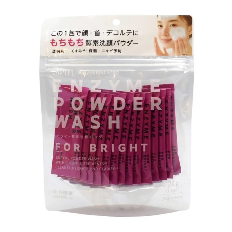 &nbsp; 【商品内容】 薬用”活きている*酵素のチカラで、美活洗顔” (*使用時に活性化する) 医薬部外品処方 蛋白分解酵素(プロテアーゼ)配合 大人のニキビ対策として殺菌成分(イソプロピルメチルフェノール)配合 マイクロパウダー 水に溶けやすく、泡立ちがいいのが特長 “もっちり濃密な泡”が洗顔中もへたらずに心地よい使用感を実現しています 美容液成分配合のオリジナル処方で即潤・高保湿! 濃密クリーミーな泡で、汚れや余分な角質をさっぱり 落とします 洗いあがりの肌は「ツルすべ」+「しっとりモチっと」に導きます 毎日使える肌にやさしい6つのフリー設計 防腐剤・パラベン・鉱物油・石油系界面活性剤・着色料・動物由来原料 肌に塗るサプリメントSIRTFL 新谷酵素が提案する新しいスキンケアブランド「サートフル」 肌本来の基礎力に着目し、活きている*酵素や天然原料、そして日本の発酵科学を応用しています。(*使用時に活性化する) 毛穴の黒ずみ、角栓、ざらつきを洗い流し、つるんとしたクリアな肌に整え、輝くような印象へ。 角質上の汚れや皮脂を除去することで、潤い成分や美活成分の角質層への浸透をし易くし、肌本来の働きをサポートします。【使用方法】 1. 清潔な手の平に1回分(1包)を出します。 2. 水またはぬるま湯をはじめは数滴少しずつ足しながら、手の平に円を描き空気を含ませるように泡立てます。 *酵素は40°C前後で活性が強くなる傾向なので、冷水よりも40°Cくらいのお湯を使用することをおすすめします。 3. 手と肌でたっぷりの泡を挟むように、こすらず洗顔していきます。Tゾーンからはじめて、顔全体をやさしく洗います。 4. 水またはぬるま湯でやさしくすすぎます。生え際、フェイスライン、小鼻の脇もすすぎ残しのないように。その後タオルをふわっとのせてるようにして水分を吸い取ります。 &nbsp; 【商品・画像についてのご注意】 ・バリエーションのある商品の場合、商品画像が複数ある場合がございますが発送されるのは1点です。カラーやサイズなどのバリエーションは商品名をご確認ください。 ・商品の外装デザインは画像と異なる場合がございます。 &nbsp; 【送料・配送についての注意事項】 ・ご注文入れ違い等により欠品・遅延となる場合がございます。 ・ご注文の商品によって北海道、沖縄、離島および一部地域への配送時に追加送料がかかる場合や、配送ができない場合がございます。 ・お客様都合でのキャンセルはお受け出来ませんのでご了承下さい。
