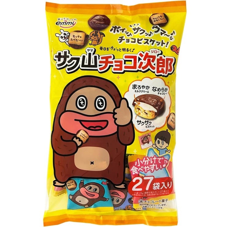 &nbsp; 【商品内容】 チョコのなかにミルククリームが入ったサクサクのチョコビスケット。チョコジローの色々な表情が29種類+シークレット1種類、裏面には96種類+シークレット4種類あります。 山で偶然出会った子供からもらったビスケットをもらい、チョコと合わせて食べたチョコジローは、その美味しさにビックリ! チョコビスケットの美味しさをみんなに知ってもらいたいと思ったチョコジローは新たな旅に出るのでした。 &nbsp; 【チョコレートについて】 5月?10月の配送は気温の影響で商品が溶けるなどの影響が出る場合がございます。 当店では補償いたしかねますので、ご心配な方はクール便をご指定ください。 （クール便は別途送料がかかり、お届けまでお時間をいただきます。） &nbsp; 【保存方法・期限表示について】 ・直射日光・高温多湿を避け、常温で保存してください。開封後に冷蔵保存が必要な商品につきましては、その旨を商品パッケージに記載しております。 ・消費期限・賞味期限のある商品につきましては、商品パッケージ本体に記載しております。 &nbsp; 【商品・画像についてのご注意】 ・バリエーションのある商品の場合、商品画像が複数ある場合がございますが発送されるのは1点です。カラーやサイズなどのバリエーションは商品名をご確認ください。 ・商品の外装デザインは画像と異なる場合がございます。 &nbsp; 【送料・配送についての注意事項】 ・ご注文入れ違い等により欠品・遅延となる場合がございます。 ・ご注文の商品によって北海道、沖縄、離島および一部地域への配送時に追加送料がかかる場合や、配送ができない場合がございます。 ・お客様都合でのキャンセルはお受け出来ませんのでご了承下さい。