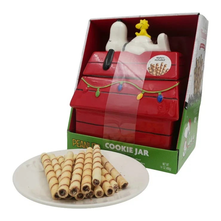 スヌーピー＆ウッドストック クッキージャー チョコレートヘーゼルナッツクリーム 400g SNOOPY HOUSE COOKIE JAR クッキージャー セラミック 缶 スイーツ お菓子 ウエハース コレクター インテリア 保存容器 かわいい おしゃれ ファン向け 海外菓子