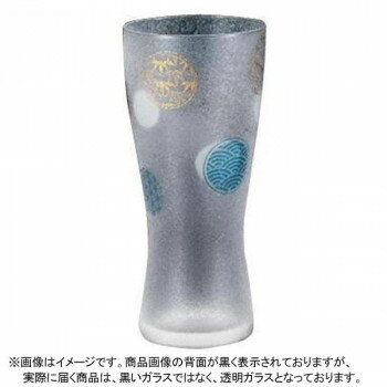 日本古来の文化や意匠を現代の技術・手法でグラスウエアに写しました。まるで氷晶の如くキラキラと煌めくグラス表面に金彩紋様が踊るモダンで涼しげな風合いの趣ある逸品です。※画像はイメージです。商品画像の背面が黒く表示されておりますが、実際に届く商品は、黒いガラスではなく、透明ガラスとなっております。サイズ最大69×口径69×高さ149mm個装サイズ：16.2×8.5×7.8cm重量個装重量：185g素材・材質ソーダガラス仕様食器洗浄機:不可容量:310ml化粧箱入り生産国日本fk094igrjs