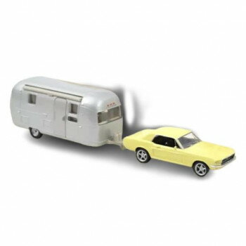 NOREV/ノレブ フォード マスタング 68 ライトイエロー＆エアストリーム キャラバン 1/43スケール 270581