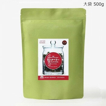 大容量の500gタイプです。カラー毛のムラ消しや白髪を赤ワイン系に仕上げたい方、ディープレッドより深みのあるローズ系にしたい方へおすすめです。【ご使用方法】1.ヘナをお湯又は紅茶でケチャップ位の固さに溶きます。2.頭皮から毛先までヘナをベッタリと塗ります。3.全体に塗布し髪を上にあげ、まとめます。4.ラップかシャワーキャップをかぶります。5.自然放置で1〜3時間放置します。6.シャワーで洗い流し、シャンプーします。7.リンス又はトリートメントで毛先を仕上げます。【ご使用上の注意】※植物アレルギーのある方、化粧品にかぶれる方、最近著しく体調の変化があった方、敏感肌(今までかぶれた経験のある方)は使用できません。※他の染料でかぶれた事のある方は特に注意してください。※初めての方は、ご使用前に耳のうしろ付近でパッチテストを行ってください。※ヘナ後2〜3日は色落ちがありますので、就寝時には枕に汚れても良いタオルを巻くなどして下さい。又、特に夏季は汗による色落ちがありますので、白い服や白い帽子をお避け下さい。※直射日光・高温・多湿の場所を避けて保管してください。※幼児の手の届くところに保管しないでください。※お肌に異常が見受けられた場合、直ちにご使用をやめ、場合によっては医師の手当てを受けて下さい。商品区分化粧品内容量500gサイズ個装サイズ：23.9×21.2×4.4cm重量個装重量：526g成分ナンバンアイ葉・ヘンナ・コロハ種子エキス・キュウリ種子エキス・HC赤4・HC染料・ブッソウゲ花エキス・クスノハガシワ樹皮エキス生産国インド製造（販売）者情報(株)ジャパンヘナ　東京都渋谷区恵比寿南1-21-19fk094igrjs