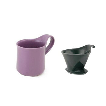 お手軽にドリップコーヒーを始められます。誰でも簡単に美味しいコーヒーを淹れられるので、プレゼントにもオススメです。※同色のセットでも焼成窯の違いで、多少の色の差がある場合があります。※全ての製品が均一ではない個体差も「やきもの」ならではの魅力としてお楽しみください。※ZEROJAPANのカラー製品は全て釉薬による優しい色合いを表現しているため、やきもの特有の自然な色幅があります。※商品のカラーはモニターの設定・発色などにより実際の商品と異なる場合があります。サイズドリッパー:W117×D152×H103mm、マグカップ:W130×D88×H108mm個装サイズ：14.6×12.3×20.5cm重量個装重量：730g素材・材質陶磁器仕様ドリッパートレイ付容量(マグカップ):300cc生産国日本fk094igrjs