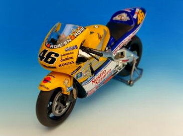 特別販売 ツインリンクもてぎ限定 HONDA NSR500 2001 V. Rossi (Nastro Azzuro) 日本GP仕様 特別販売 ツインリンクもてぎ限定 HONDA NSR500 2001【TRM12001VR】