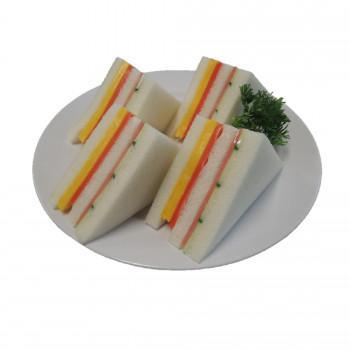 ミックスサンドの食品サンプルです。サイズ縦22×横12×高さ6cm個装サイズ：24×24×6cm重量350g個装重量：350g素材・材質軟質塩化ビニール生産国日本fk094igrjs