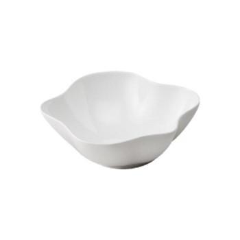 スープボウルやデザートボウルとしてお使いいただけます。花の一瞬のはかない美しさを陶磁器の中にとじこめたシリーズ。詩的でオーガニックなフォルムは、食卓の愉しさを広げてくれます。サイズ直径167×高さ55mm個装サイズ：17×17×3cm重量個装重量：180g素材・材質ファインボーンチャイナ仕様容量:445cc電子レンジ:可(温める程度)食洗機:可オーブン:不可生産国日本fk094igrjs