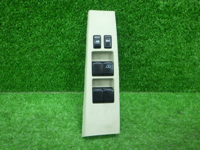 【中古】日産　J31　ティアナ　運転席側　パワーウィンドウスイッチ　190826213中古 車 パーツ 中古パーツ 中古部品 カスタム 即発送