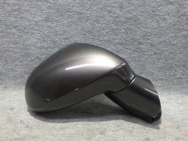 【中古】ストリーム　右ドアミラー　RN6/7　7P　カラーYR558M　76200-SMA-N22　260523213中古 車 パーツ 中古パーツ 中古部品 カスタム 即発送
