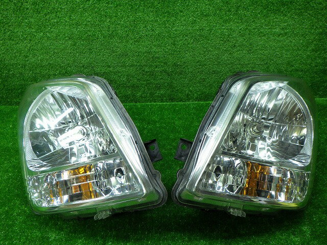 【中古】スズキ　MH23S　ワゴンR　AZワゴン等　ヘッドライト左右　ハロゲン　100-59192　240514016中古 車 パーツ 中古パーツ 中古部品 カスタム 即発送