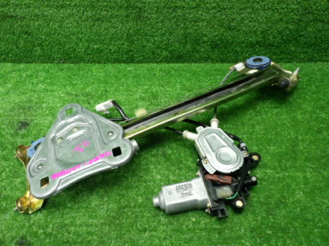 【中古】トヨタ　GX105　マーク2　リア　左側　レギュレーターモーター　200820017中古 車 パーツ 中古パーツ 中古部品 カスタム 即発送