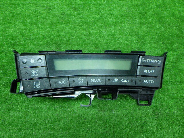 【中古】トヨタ　ZVW30　プリウス　エアコンスイッチ　チェックOK　211206108中古 車 パーツ 中古パーツ 中古部品 カスタム 即発送