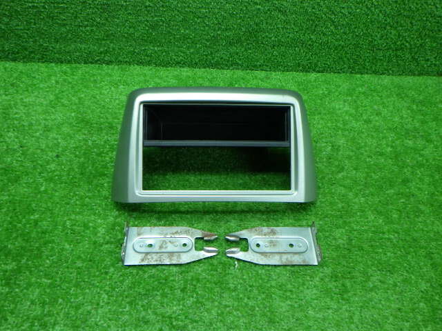 【中古】ミツビシ　H81W　EKスポーツ　オーディオパネル　1DIN　2DIN　ステー付き　210610001中古 車 パーツ 中古パーツ 中古部品 カスタム 即発送