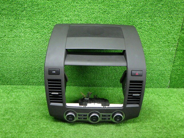 【中古】マツダ LY3P MPV 前期 センターパネル 210827120中古 車 パーツ 中古パーツ 中古部品 カスタム 即発送