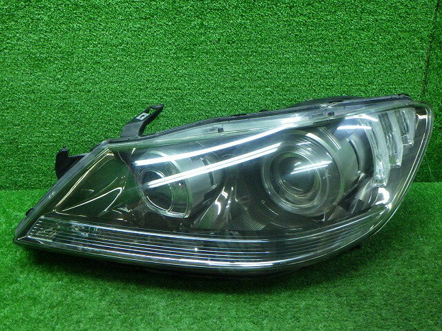 【中古】ホンダ　KB1　レジェンド　前期　左ヘッドライト　HID　P4246　J0　240723145中古 車 パーツ 中古パーツ 中古部品 カスタム 即発送