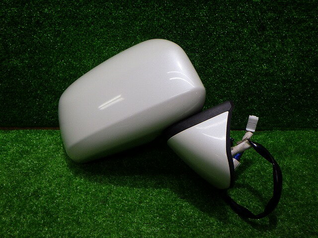 【中古】【中古】ムーヴコンテ　右ドアミラー　7P　L575S　L585S　カラーW24　87910-B2A40　綺麗　250925121中古 車 パーツ 中古パーツ 中古部品 カスタム 即発送中古 車 パーツ 中古パーツ 中古部品 カスタム 即発送