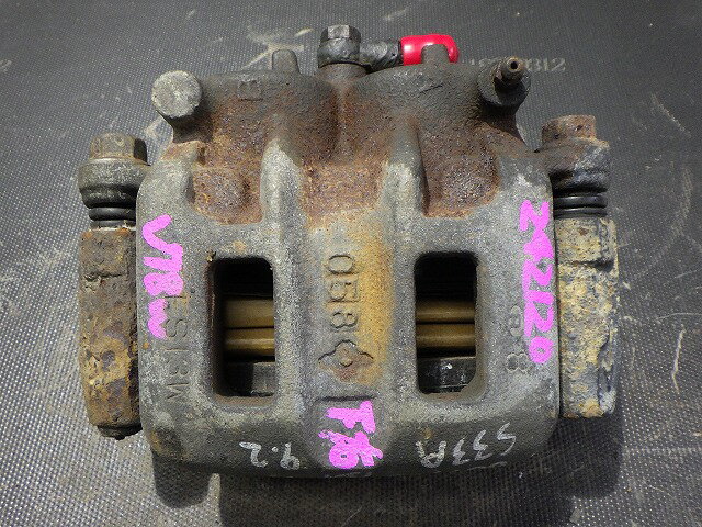 【中古】パジェロ　右フロントキャリパー　V78W　パット残り8mm　ミツビシ　260123221中古 車 パーツ 中古パーツ 中古部品 カスタム 即発送