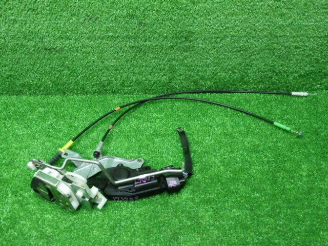 【中古】ダイハツ　L560S　ムーヴラテ　運転席　ドアロック　221117016中古 車 パーツ 中古パーツ 中古部品 カスタム 即発送