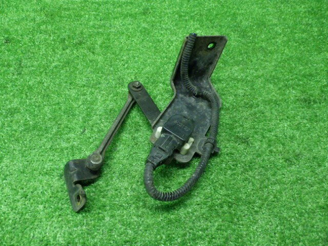 【中古】トヨタ　QNC25　bB　前期　ハイトセンサー　89408-B1020　230112035中古 車 パーツ 中古パーツ 中古部品 カスタム 即発送