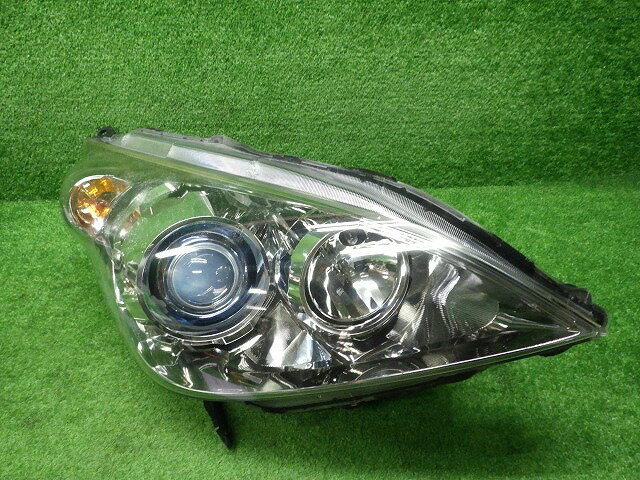 【中古】ホンダ RG ステップワゴン 後期 右ヘッドライト HID 100-22594 J5 230517014中古 車 パーツ 中古パーツ 中古部品 カスタム 即発送