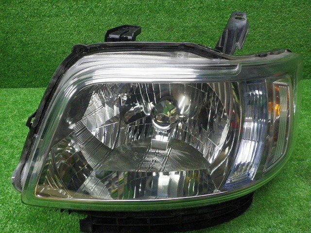 【中古】ホンダ JE1/2 ゼストスポーツ 左ヘッドライト HID 100-22621 J 231225026中古 車 パーツ 中古パーツ 中古部品 カスタム 即発送