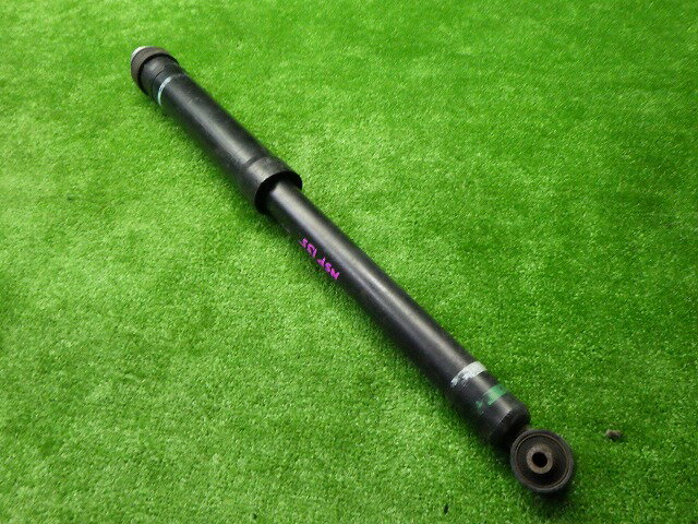 【中古】ヴィッツ 右リアショック NSP135 48531-52160 48530-52N10 トヨタ 250902230中古 車 パーツ 中..