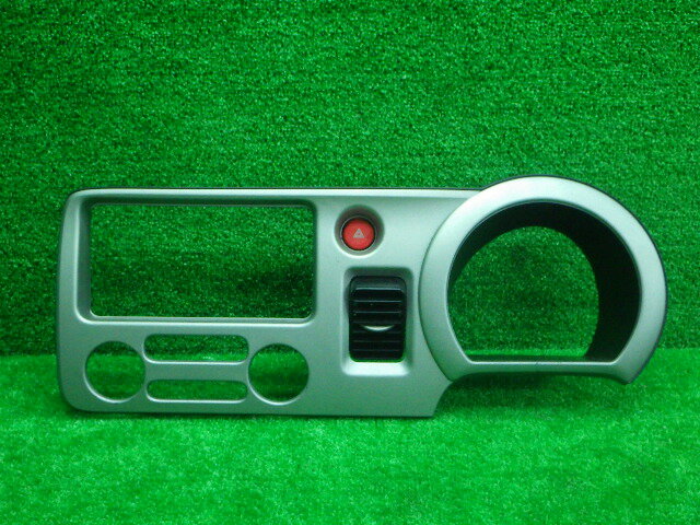 【中古】ダイハツ　S320G/S330G　アトレー　センターパネル　190823132中古 車 パーツ 中古パーツ 中古部品 カスタム 即発送