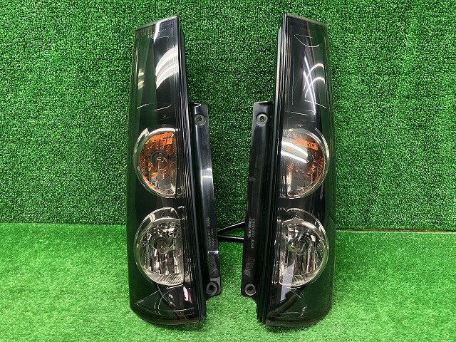 【中古】スズキ　HR51S　シボレークルーズ　テールレンズ　左右　35603-70HO　250509232中古 車 パーツ 中古パーツ 中古部品 カスタム 即発送