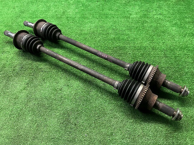 【中古】マツダ　ER3P　CX-7　リアドライブシャフト左右　250409239中古 車 パーツ 中古パーツ 中古部品 カスタム 即発送