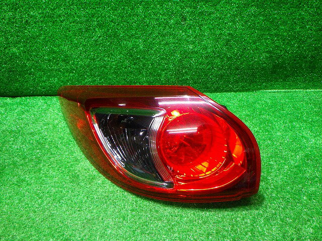 【中古】CX-5　左テール　KE　前期　W0429　マツダ　250920039中古 車 パーツ 中古パーツ 中古部品 カスタム 即発送