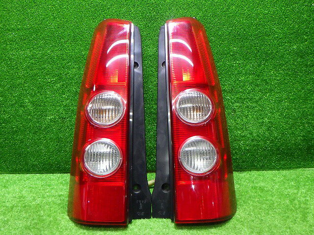 【中古】AZワゴン　テール　左右　MJ21S/22S　P4193　マツダ　251028045中古 車 パーツ 中古パーツ 中古部品 カスタム 即発送