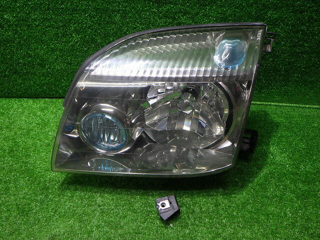 【中古】エクストレイル 左ヘッドライト キセノン T30 NT30 前期 1670 イ 訳アリ バラスト 日産 250911147中古 車 パーツ 中古パーツ ...