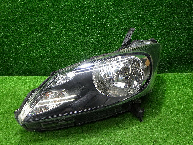 【中古】フリード 左ヘッドライト ハロゲン GB3/4 前期 100-22839 JO ホンダ 251105049中古 車 パーツ 中古パーツ 中古部品 カスタム 即発送