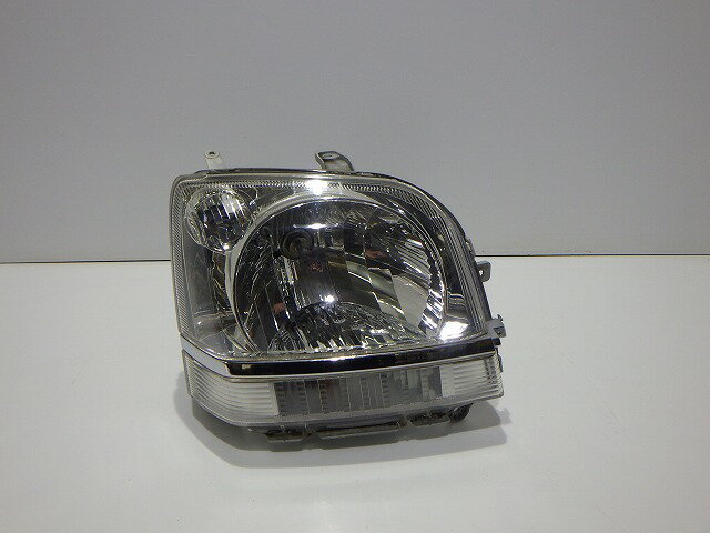 【中古】ムーヴ 右ヘッドライト ハロゲン L150S L160S P2805 レベ付 81110-B2340 コーティング 260306053中古 車 パーツ 中古パーツ 中古部品 カスタム 即発送