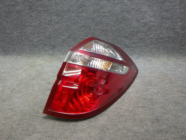 Rakuten - 【中古】レガシィ 右テール BP5 後期 220-20952 84201AG220 260311053中古 車 パーツ 中古パーツ 中古部品 カスタム 即発送