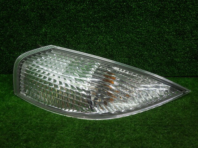 【中古】セレナ 右コーナーレンズ ウインカーレンズ C24/PNC24 3437 日産 250703260中古 車 パーツ 中古パーツ 中古部品 カスタム 即発送