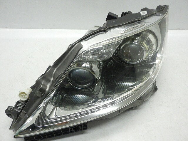 【中古】★コーティング　USF40　LS　前期　左ヘッドライト　HID　50-79　イ　231202067中古 車 パーツ 中古パーツ 中古部品 カスタム 即発送